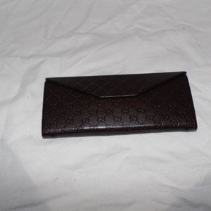 Gucci eyeglass case (no glasses)